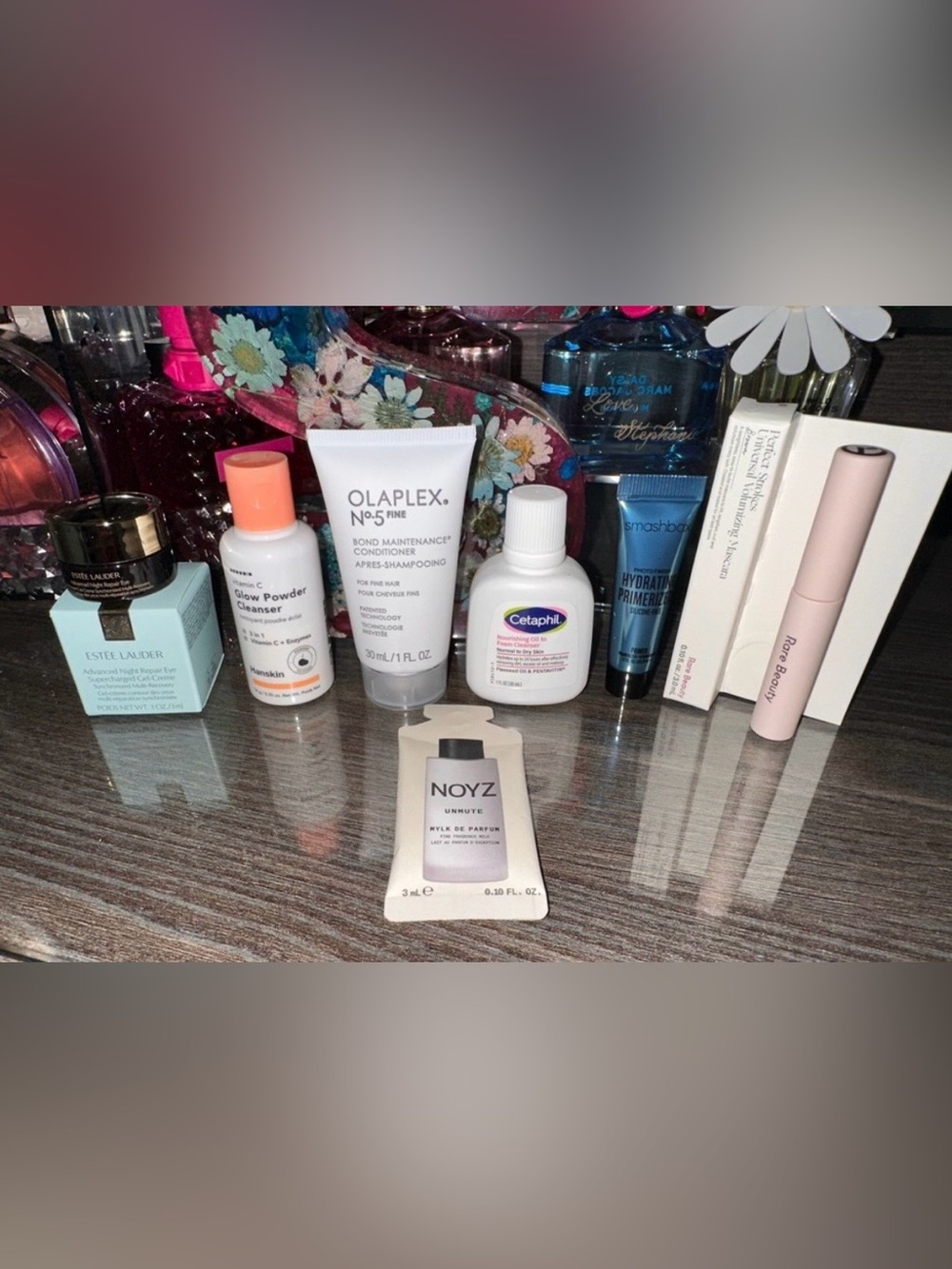 You Pick 1 Assorted Beauty Set - Picture 5 of 5